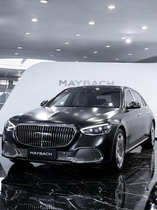 佛山197岚图汽车的售后服务让用户无忧出行，迈巴赫未来的豪华车趋势